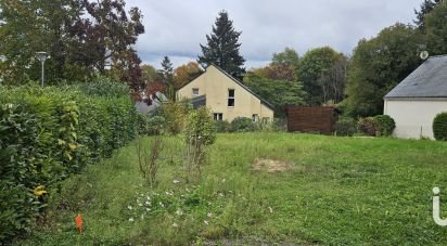 Land of 370 m² in Sautron (44880)