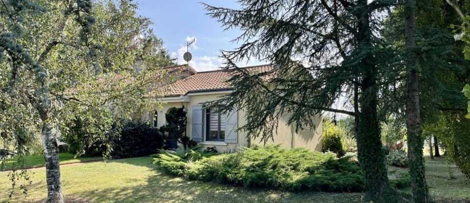 Maison 5 pièces de 95 m² à SAINT-CRESPIN-SUR-MOINE (49230)