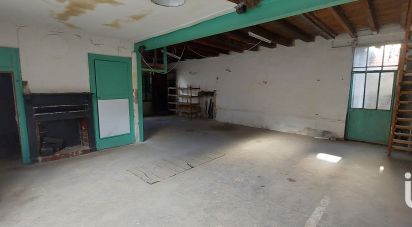 Parking/garage/box de 99 m² à Évaux-les-Bains (23110)