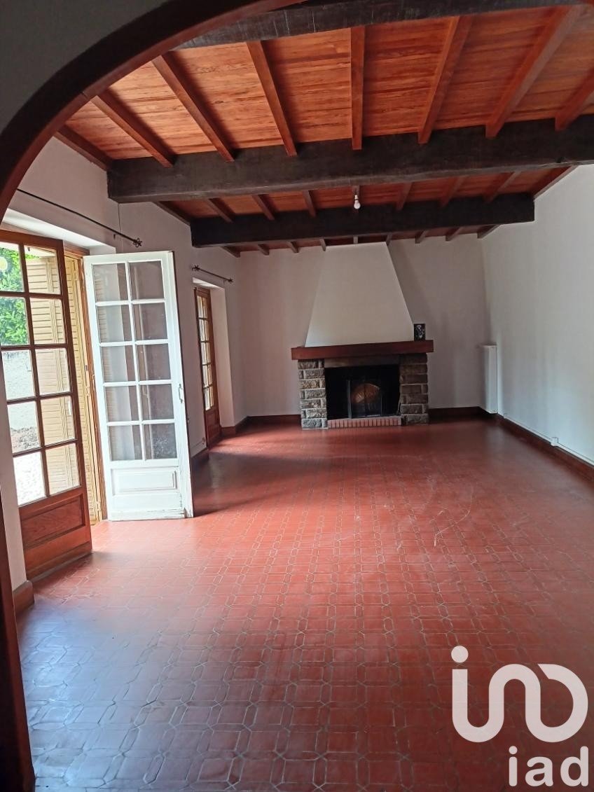 Traditional house 4 rooms of 145 m² in Orleix (65800)