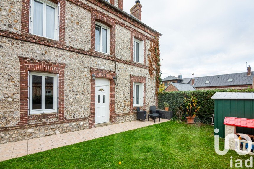 Country house 6 rooms of 112 m² in Saint-Pierre-en-Port (76540)