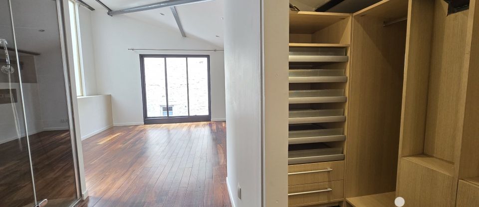 Loft 4 pièces de 150 m² à Bordeaux (33000)