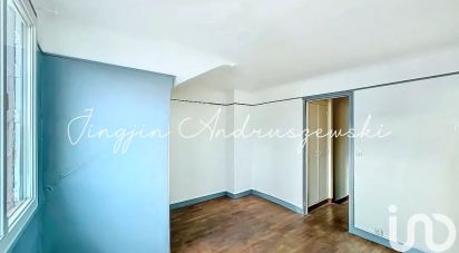 House 5 rooms of 97 m² in Houilles (78800)