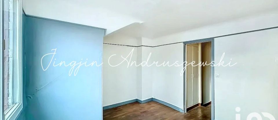 House 5 rooms of 97 m² in Houilles (78800)