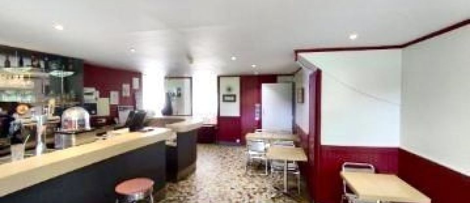 Hotel-restaurant of 520 m² in Pont-sur-Yonne (89140)