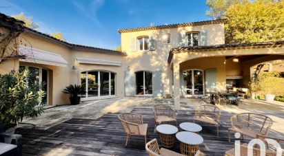 Mas 9 rooms of 280 m² in Aix-en-Provence (13100)