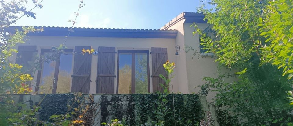 Maison 5 pièces de 94 m² à LORETZ D'ARGENTON (79290)