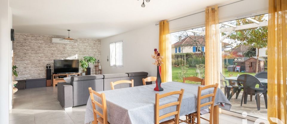 Maison 5 pièces de 124 m² à Voiron (38500)