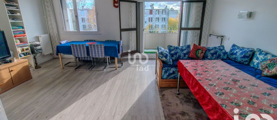 Appartement 4 pièces de 72 m² à Stains (93240)