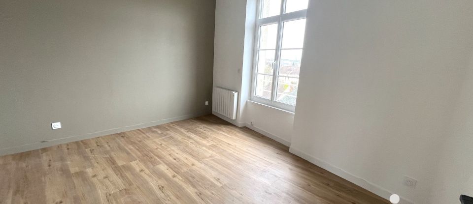 Appartement 3 pièces de 61 m² à Falaise (14700)