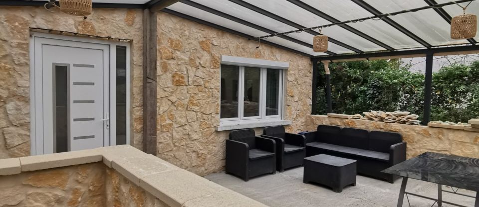 Maison traditionnelle 4 pièces de 75 m² à Soignolles-en-Brie (77111)