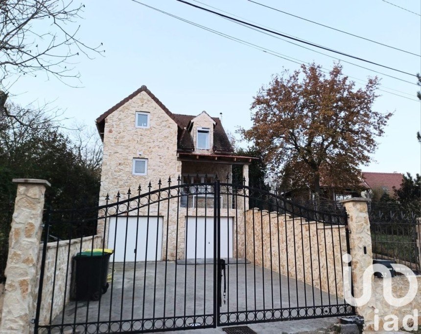 Maison traditionnelle 4 pièces de 75 m² à Soignolles-en-Brie (77111)