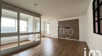 Apartment 3 rooms of 72 m² in Ermont (95120)