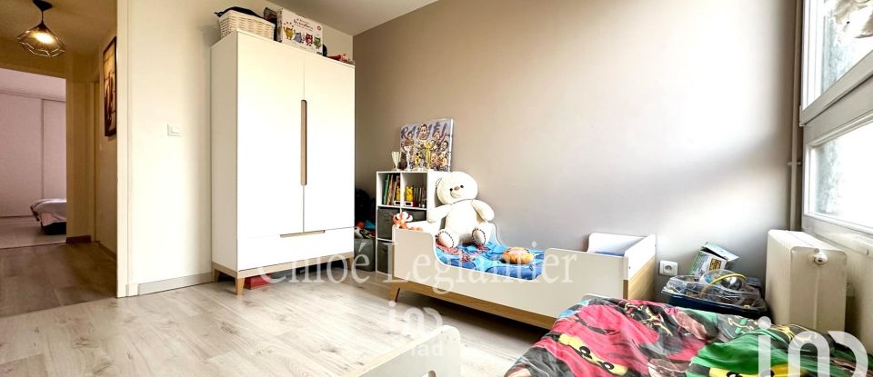 Appartement 3 pièces de 63 m² à Sucy-en-Brie (94370)