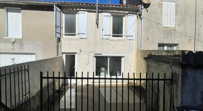 Maison 5 pièces de 95 m² à L'Absie (79240)