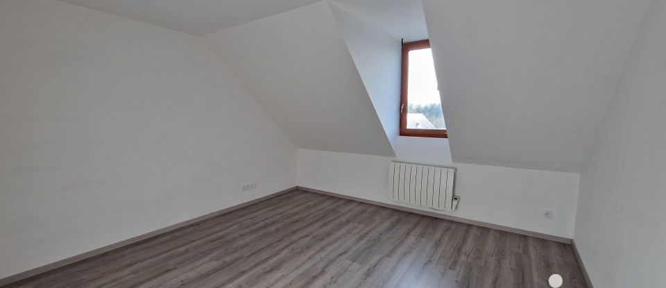 House 7 rooms of 170 m² in Couptrain (53250)