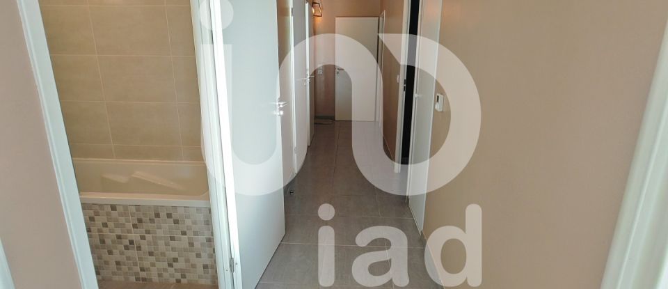 Apartment 3 rooms of 77 m² in Pignan (34570)