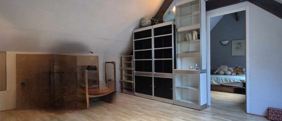 House 5 rooms of 124 m² in Clermont (60600)