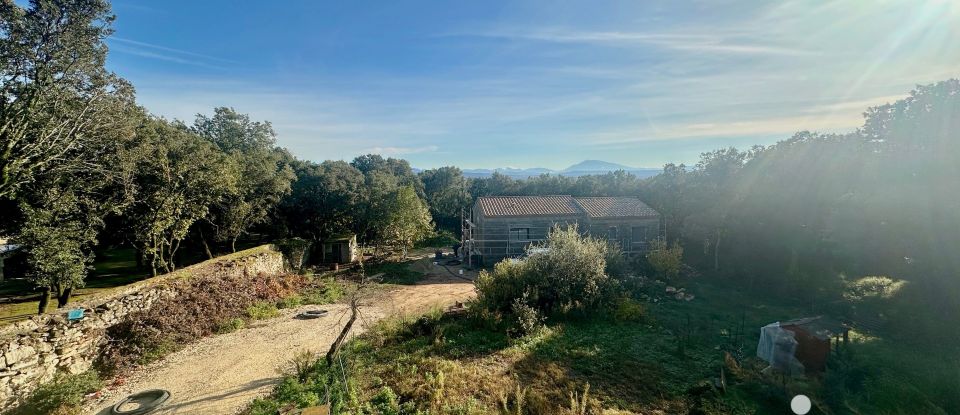 Maison 6 pièces de 150 m² à Saint-Restitut (26130)