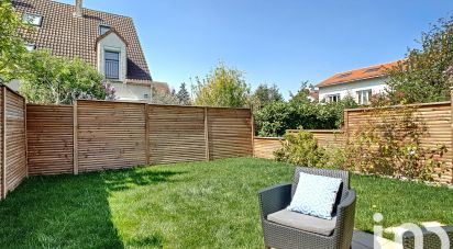 Maison traditionnelle 5 pièces de 90 m² à Noisy-le-Grand (93160)