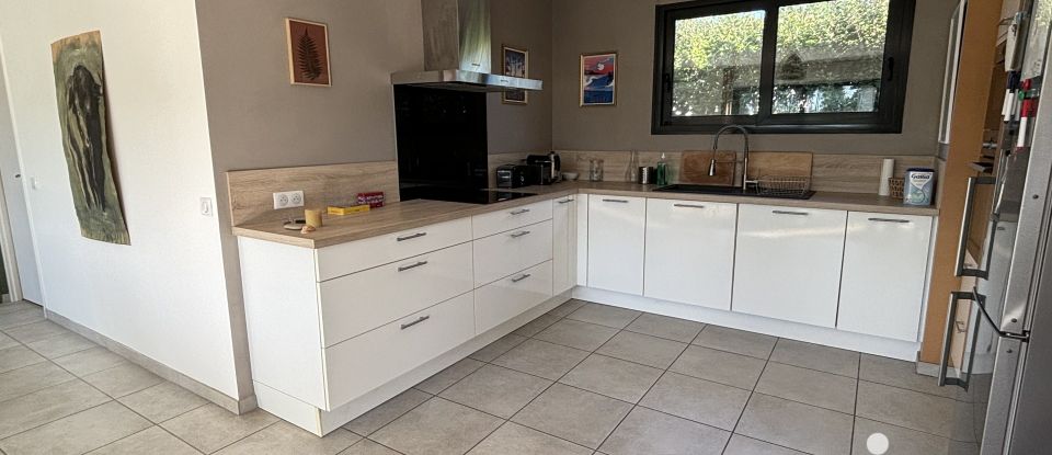 Maison 4 pièces de 96 m² à Tosse (40230)