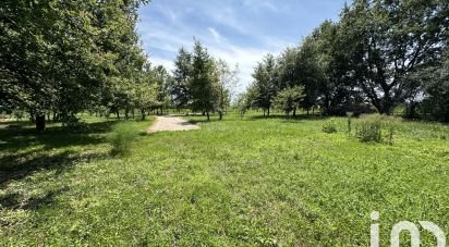 Land of 1,661 m² in Cayrac (82440)