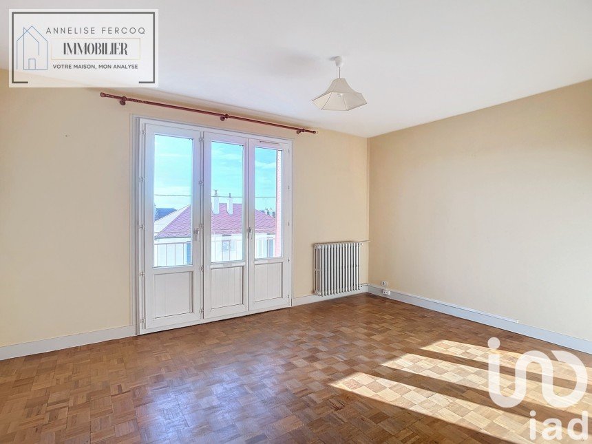 Apartment 3 rooms of 57 m² in Varennes-Vauzelles (58640)