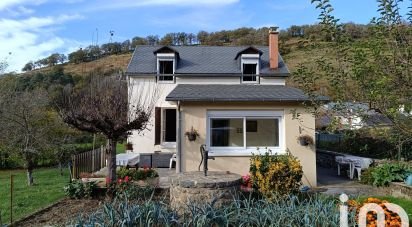 House 4 rooms of 56 m² in Saint-Martin-Valmeroux (15140)