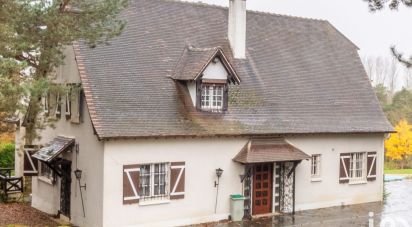 Maison 6 pièces de 208 m² à Montbouy (45230)