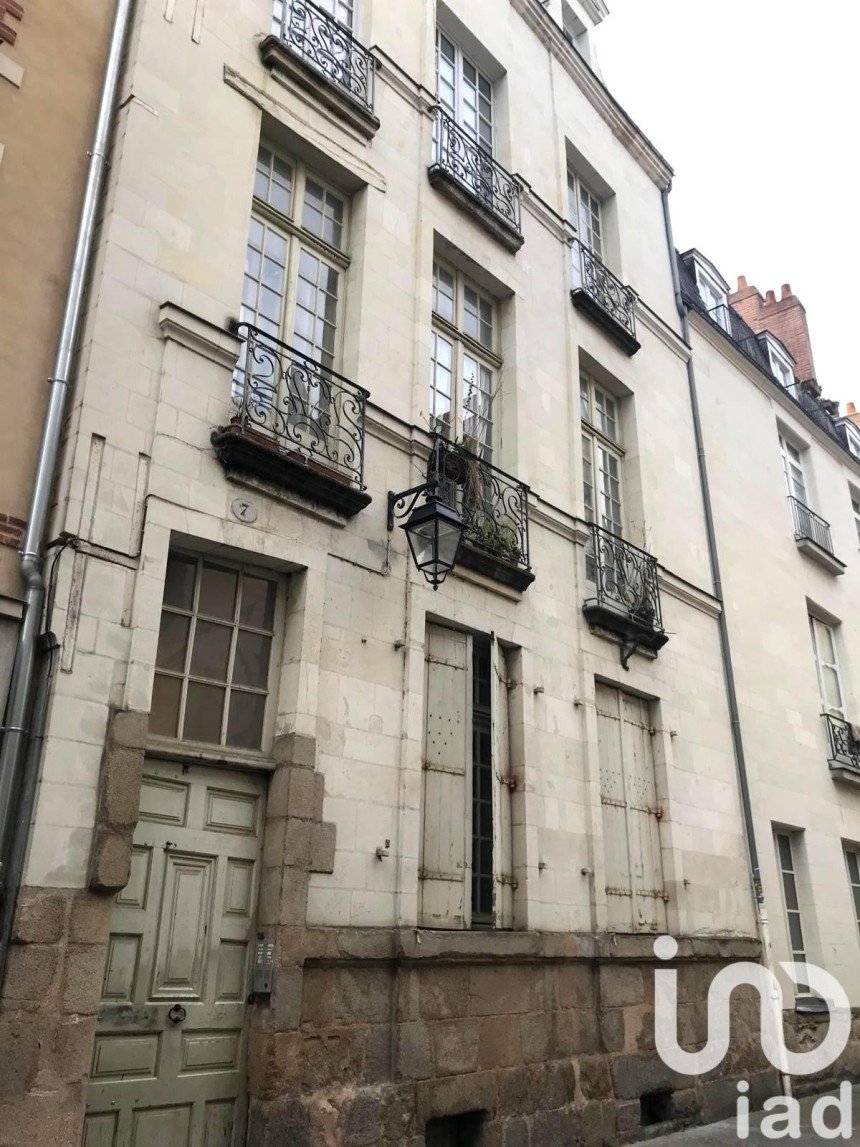 Apartment 2 rooms of 48 m² in Nantes (44000)