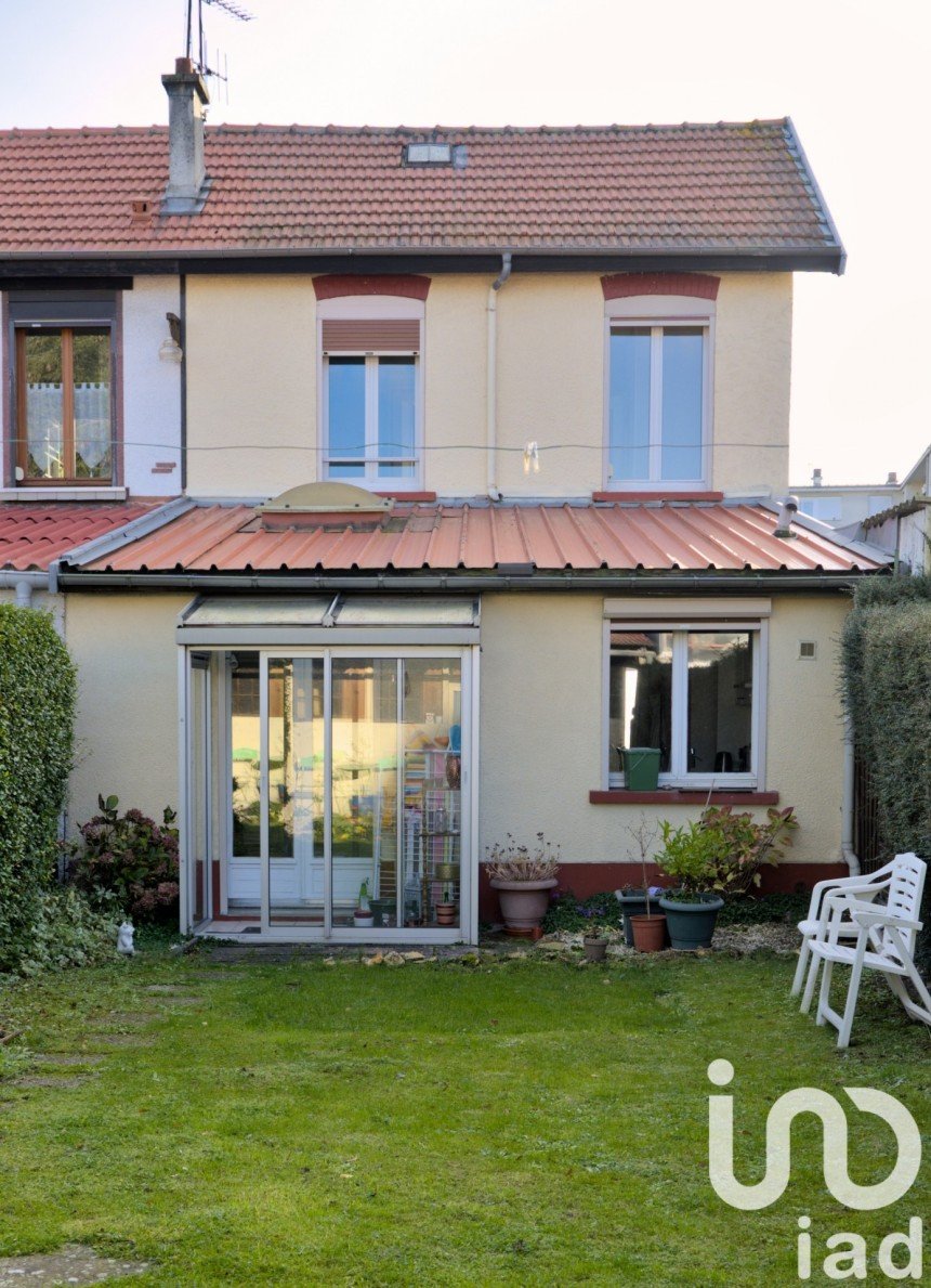 House 4 rooms of 82 m² in Reims (51100)