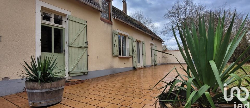 Longere 7 rooms of 169 m² in Vernais (18210)