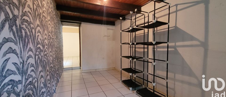 Longere 7 rooms of 169 m² in Vernais (18210)