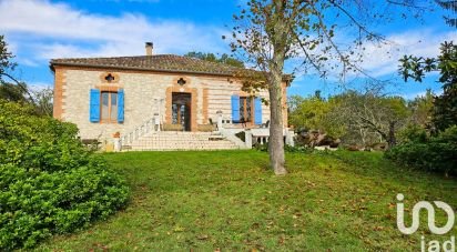 Country house 7 rooms of 185 m² in Durfort-Lacapelette (82390)