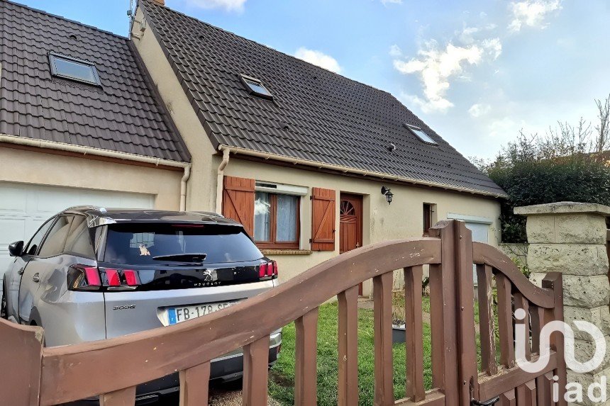 House 6 rooms of 96 m² in Saint-Pathus (77178)