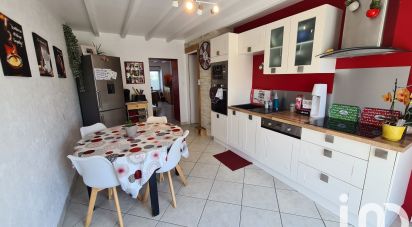 House 5 rooms of 130 m² in Les Brouzils (85260)