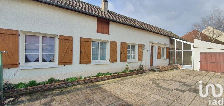 Traditional house 4 rooms of 80 m² in Nogent-sur-Seine (10400)