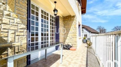 Maison 6 pièces de 127 m² à Salles-Curan (12410)