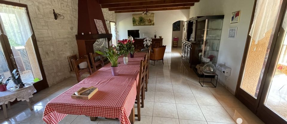 Traditional house 5 rooms of 165 m² in Tautavel (66720)