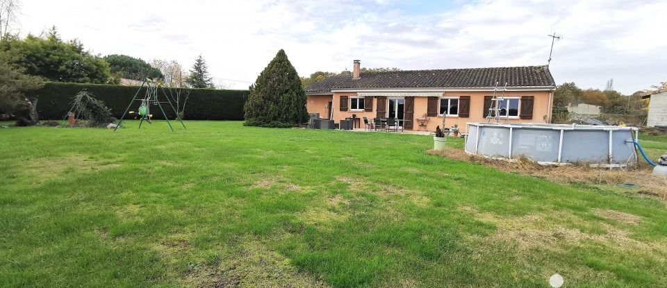 Maison 4 pièces de 121 m² à Villaudric (31620)