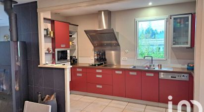 House 5 rooms of 132 m² in Saint-Martin-des-Noyers (85140)