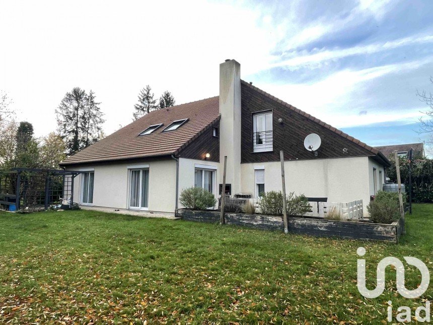 Architect house 9 rooms of 242 m² in La Membrolle-sur-Choisille (37390)