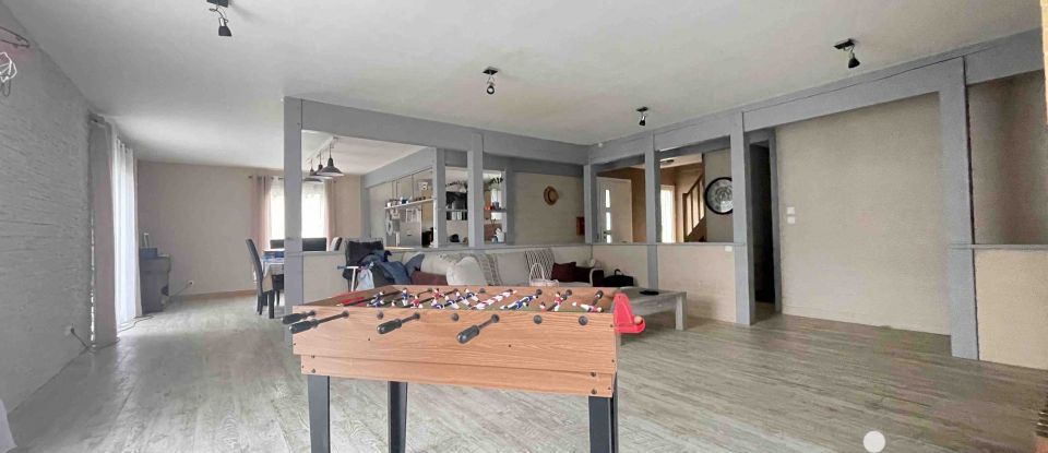 Architect house 9 rooms of 242 m² in La Membrolle-sur-Choisille (37390)