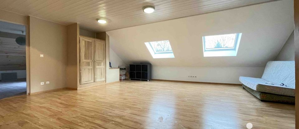 Architect house 9 rooms of 242 m² in La Membrolle-sur-Choisille (37390)