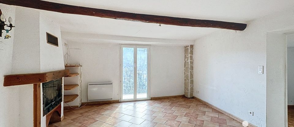 Maison 7 pièces de 145 m² à Lantosque (06450)