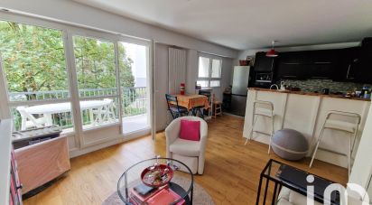 Apartment 3 rooms of 69 m² in Yerres (91330)