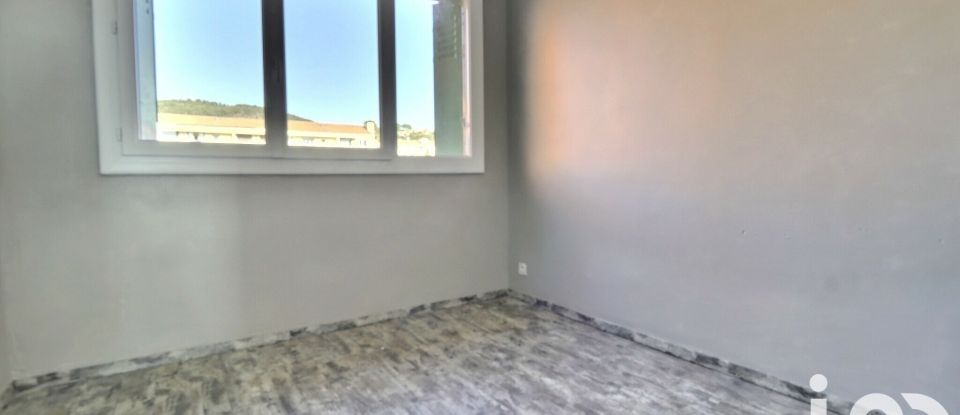 Appartement 5 pièces de 79 m² à Manosque (04100)