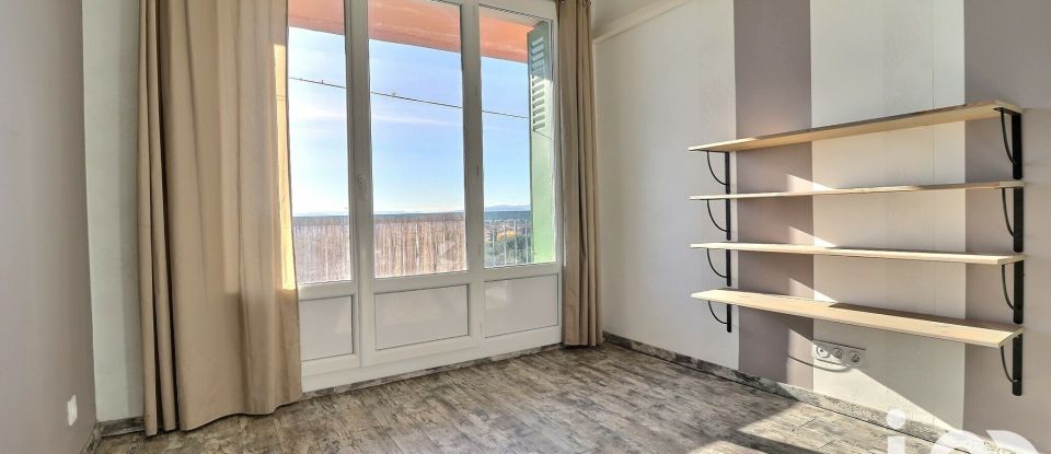 Appartement 5 pièces de 79 m² à Manosque (04100)