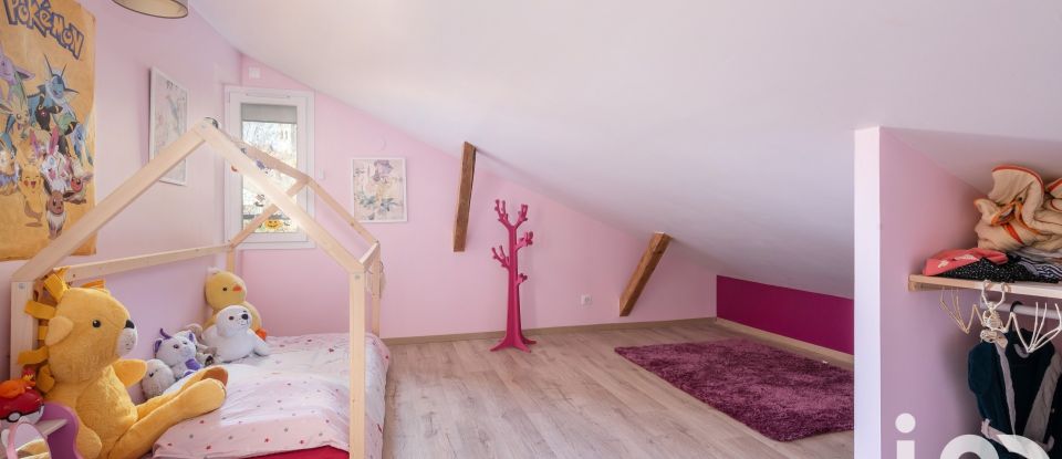 Maison 6 pièces de 238 m² à Saint-Jean-de-Moirans (38430)