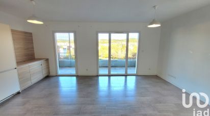 Apartment 3 rooms of 64 m² in La Ciotat (13600)